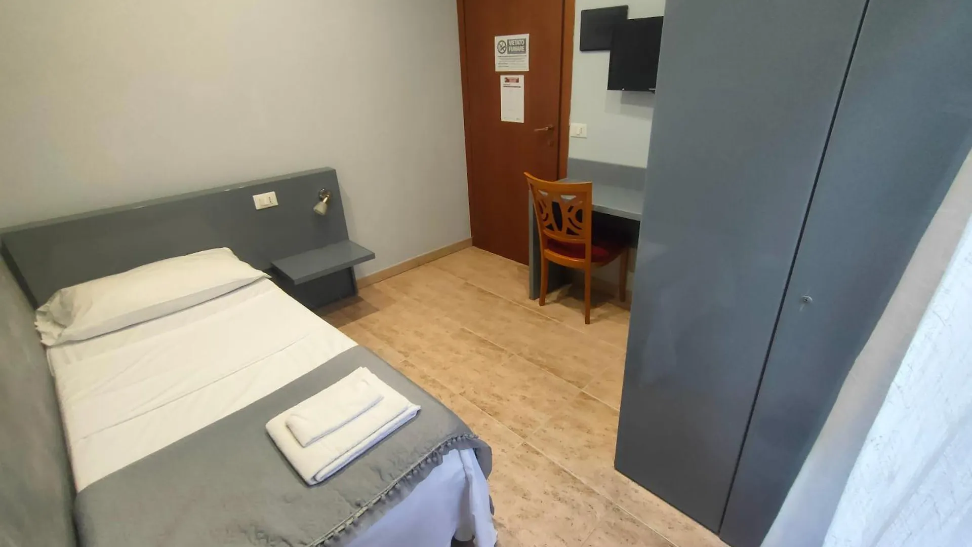 Hotel Convertini Milánó 2*,  Olaszország
